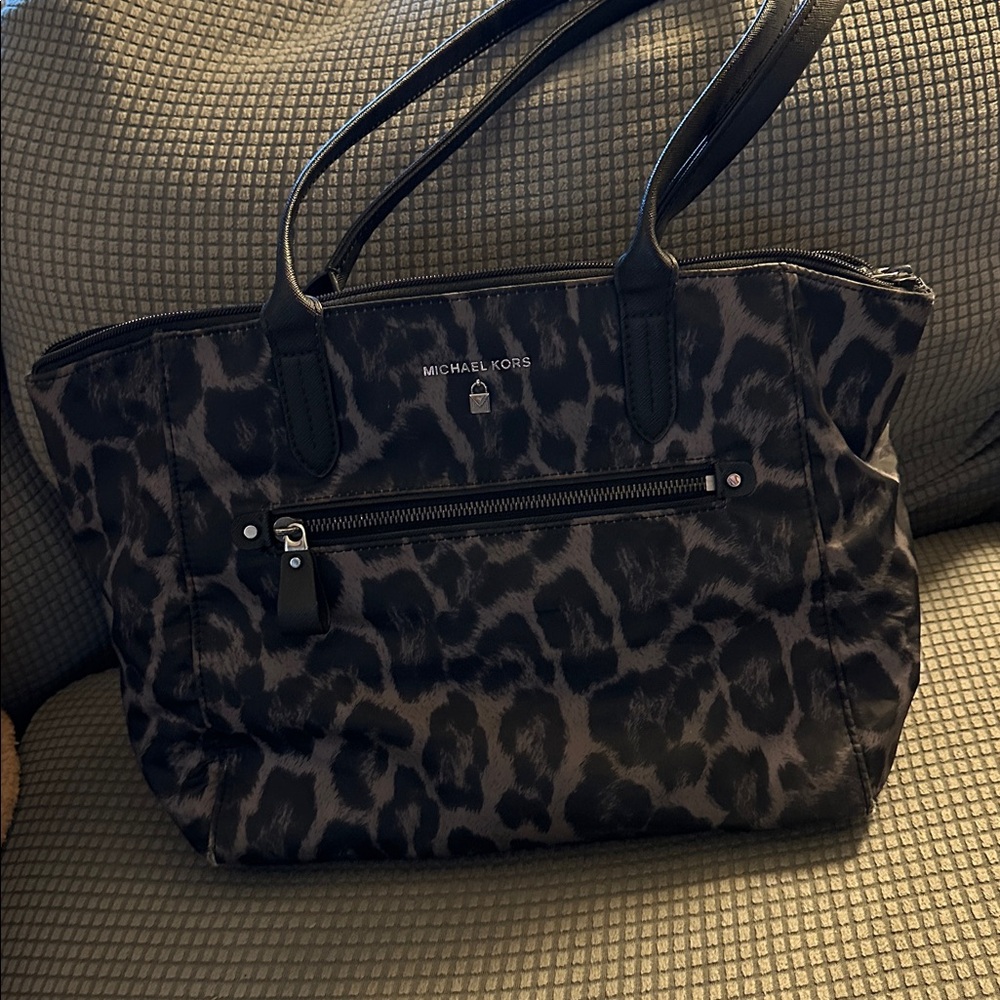 Michael Kors Kelsey Leopard Nylon Tote